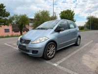 Gebraucht Mercedes A180 110 PS (80 kW) 2008 Blau Kombi
