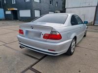 Gebraucht BMW 320 150 PS (110 kW) 2000 Silber Coupé