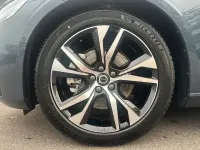 Gebraucht Volvo V60 Plus 145 PS (106 kW) 2025 Andere Kombi
