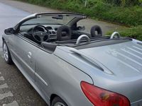 gebraucht Peugeot 206 CC Cabrio Top Zustand