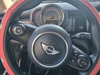 Usata Mini Metropolitan 102 CV (75 kW) 2017 Rosso Utilitaria