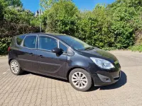Używany Opel Meriva 120 KM (88 kW) 2012 Czarny Minivan