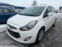 Gebraucht Hyundai ix20 90 PS (66 kW) 2012 Weiß Kleinwagen
