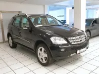 Gebraucht Mercedes ML350 272 PS (200 kW) 2008 Obsidianschwarz SUV
