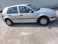 Gebraucht VW Golf IV 101 PS (74 kW) 1998 Silber Kleinwagen