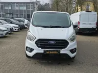 Gebraucht Ford 300 131 PS (96 kW) 2021 Weiß Van / Kleinbus