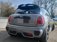 Usado Mini John Cooper Works 231 HP (169 kW) 2017 Cinzento Citadino