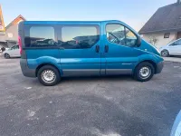 Gebraucht Renault Trafic 146 PS (107 kW) 2010 Blau Van / Kleinbus