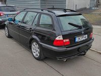 Gebraucht BMW 318 143 PS (105 kW) 2004 Schwarz Kombi