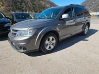 Gebraucht Fiat Freemont 170 PS (125 kW) 2012 Grau SUV