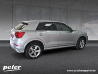 Gebraucht Audi Q2 S-Line 150 PS (110 kW) 2018 Met. florettsilber SUV