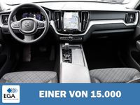 Gebraucht Volvo XC60 Core 197 PS (144 kW) 2023 Metallic SUV