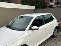 Gebraucht Skoda Fabia 110 PS (80 kW) 2015 Weiß Limousine