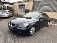 Gebraucht BMW 525 177 PS (130 kW) 2004 Blau Limousine