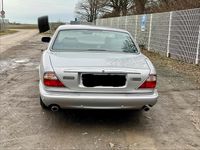 Gebraucht Jaguar XJ8 284 PS (208 kW) 2001 Silber Limousine