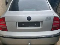 Gebraucht Skoda Superb 150 PS (110 kW) 2002 Silber Limousine