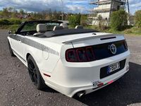 Gebraucht Ford Mustang Premium 309 PS (227 kW) 2013 Weiß Cabrio