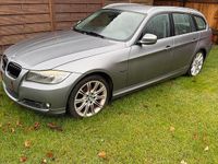 Gebraucht BMW 318 143 PS (105 kW) 2011 Grau Kombi