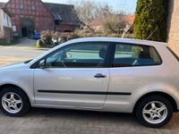 Gebraucht VW Polo 64 PS (47 kW) 2005 Silber Kleinwagen