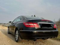 Gebraucht Mercedes E200 Avantgarde 184 PS (135 kW) 2011 Coupé