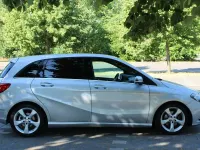 Gebraucht Mercedes B180 122 PS (89 kW) 2014 Polarsilber  metalliclack Kleinwagen