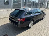 Gebraucht Skoda Superb Style 190 PS (139 kW) 2017 Schwarz Kombi