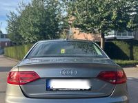 Gebraucht Audi A4 160 PS (117 kW) 2009 Grau Limousine