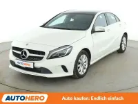 Gebraucht Mercedes A180 Style 122 PS (89 kW) 2017 Weiß Limousine