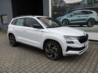 Gebraucht Skoda Karoq SportLine 150 PS (110 kW) 2024 Moon white metallic SUV