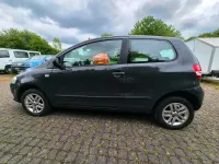 Gebraucht VW Fox 55 PS (40 kW) 2010 Schwarz Kleinwagen