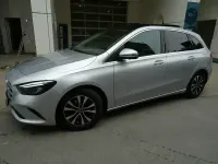 Gebraucht Mercedes B200 Progressive 163 PS (119 kW) 2020 Iridium silber met (metallic) Van / Kleinbus