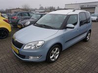 Gebraucht Skoda Roomster Plus Edition 105 PS (77 kW) 2011 Silber Van / Kleinbus