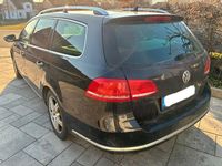 Gebraucht VW Passat 140 PS (102 kW) 2011 Schwarz Kombi