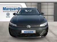 Gebraucht VW Passat 150 PS (110 kW) 2026 Schwarz Kombi