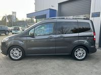Gebraucht Ford Tourneo Courier 101 PS (74 kW) 2015 Grau (magneticgrau) Van / Kleinbus
