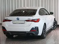 Gebraucht BMW i4 M Sport 250 kW (340 PS) 2024 Alpinweiß uni Limousine