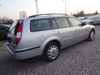 Gebraucht Ford Mondeo Ghia 131 PS (96 kW) 2004 Silber Limousine