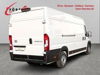 Gebraucht Toyota Proace 180 PS (132 kW) 2024 Icy white Van / Kleinbus