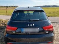 Gebraucht Audi A1 Sportback 95 PS (69 kW) 2018 Schwarz Kleinwagen