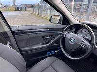 Gebraucht BMW 520 184 PS (135 kW) 2011 Schwarz Limousine