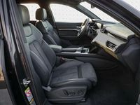 Gebraucht Audi Q8 e-tron S-Line 300 kW (408 PS) 2023 Madeirabraun metallic SUV