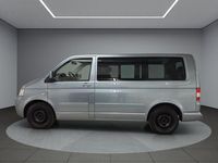 Usado VW Multivan 131 HP (96 kW) 2008 Azul Monovolume