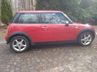 Käytetty Mini ONE 90 HP (66 kW) 2003 Punainen Viistoperä