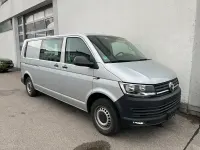Gebraucht VW Transporter 150 PS (110 kW) 2018 Silber Van