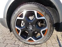 Gebraucht Opel Mokka-e GS Line 100 kW (136 PS) 2021 Jade weiss/arktis weiss SUV