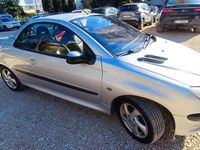 Gebraucht Peugeot 206 90 PS (66 kW) 2000 Limousine