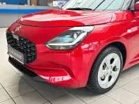 Gebraucht Suzuki Swift Comfort 83 PS (61 kW) 2025 Rot Kleinwagen