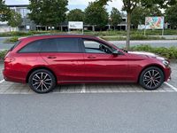 Gebraucht Mercedes C220 194 PS (142 kW) 2018 Rot Kombi