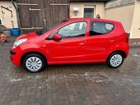 Gebraucht Nissan Pixo Visia 68 PS (50 kW) 2009 Rot Kleinwagen