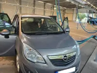 Gebraucht Opel Meriva Edition 101 PS (74 kW) 2011 Braun Van / Kleinbus
